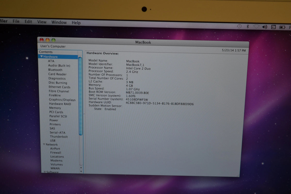 13&quot; MacBook Unibody (White) 2.26GHz 250GB HD 4GB RAM MC207LL/A A1342 2009