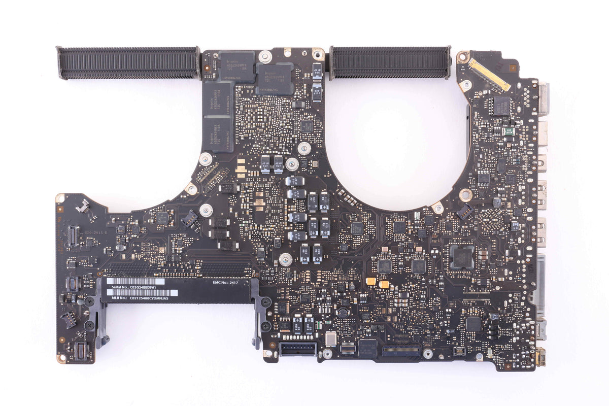 15&quot; MacBook Pro A1286 MD035LL/A Early 2011 Logic Board 2.3 Ghz I7 GPU AMD 6750