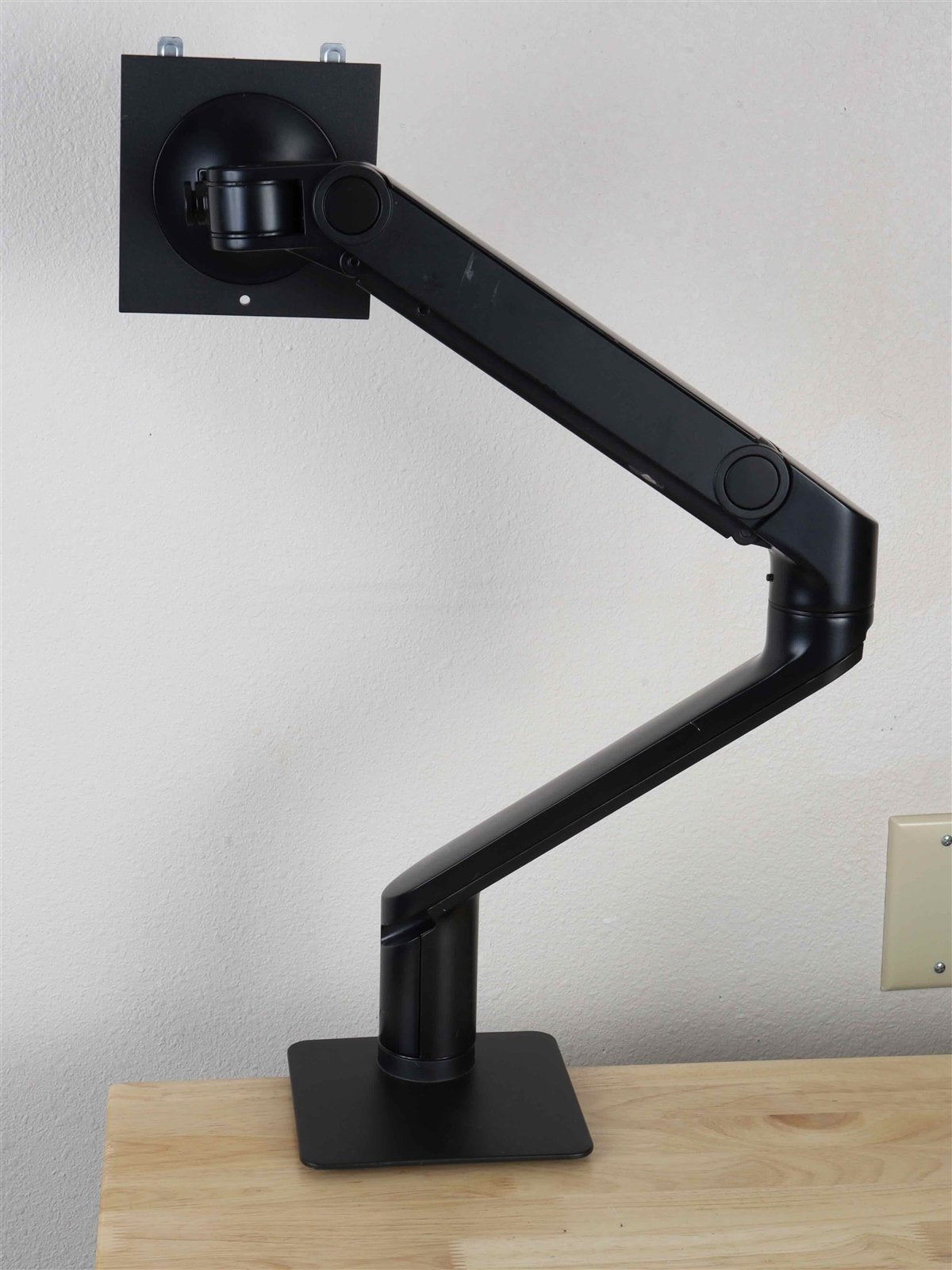 Genuine Dell MSA14 Single Monitor Arm || Stand || Desk Mount || CPJM2