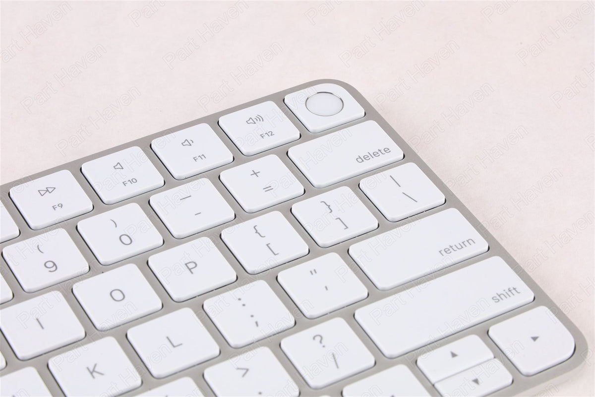 Silver Apple Magic Keyboard W/Touch ID || Compact Layout No 10 Key || A2449