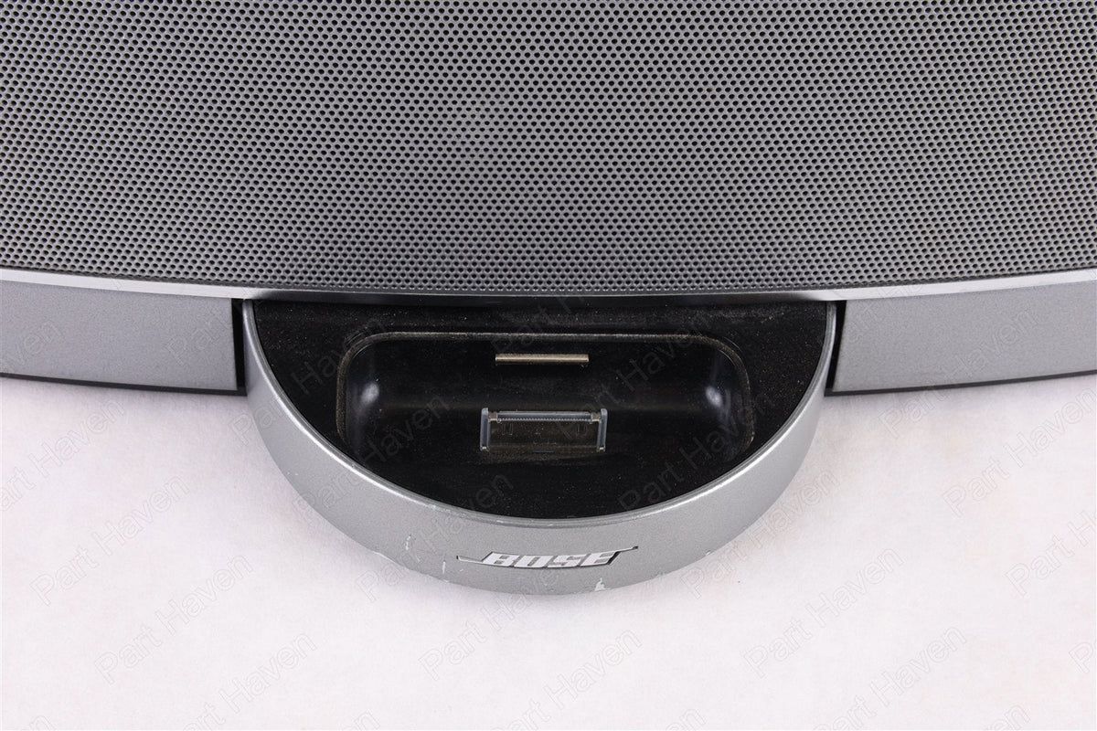 Bose SoundDock Portable Digital Music System || 30 pin iPod Connector